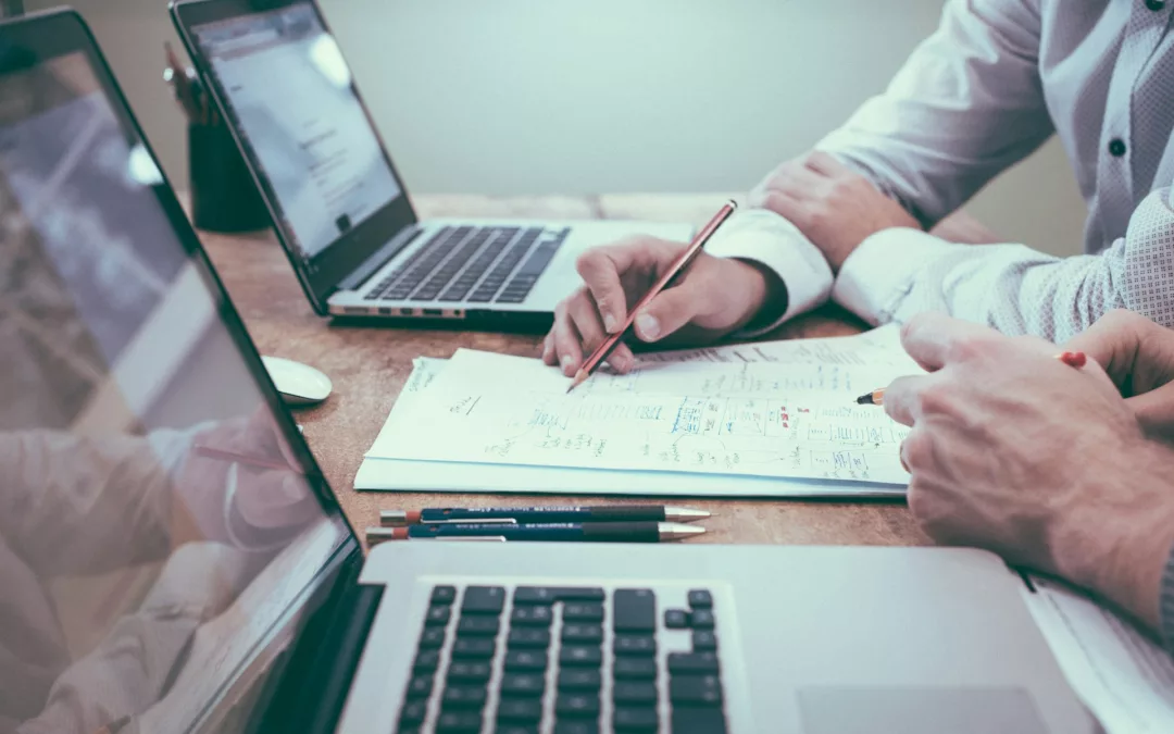 5 bonnes raisons de se reconvertir dans les métiers de la filière comptabilité-gestion